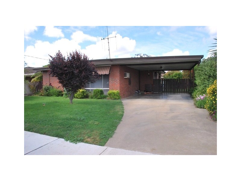 42 Glenlyon Avenue, Shepparton VIC 3630
