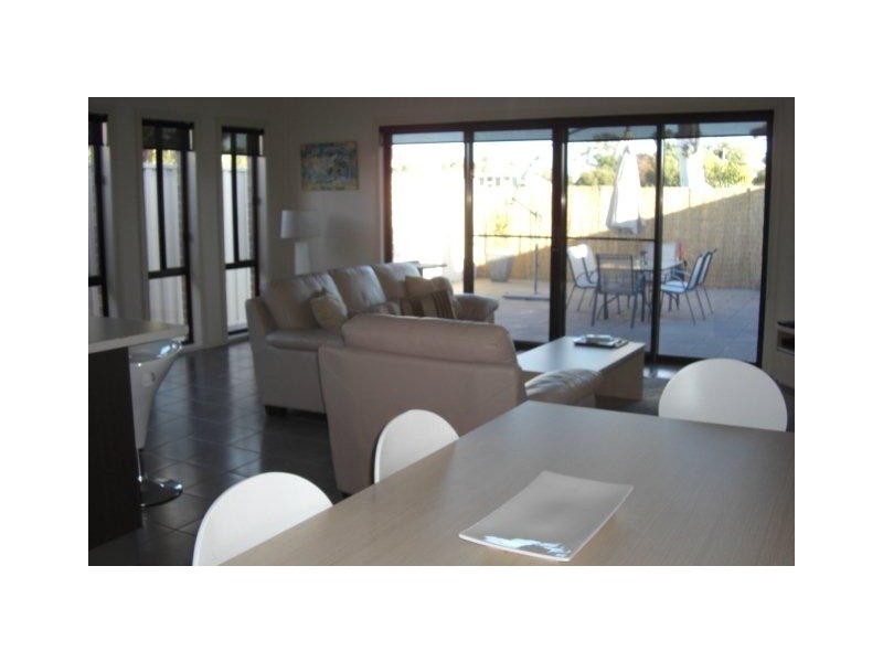 26 Glenlyon Ave, Shepparton VIC 3630