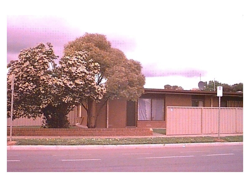 4/2 Maude Street, Shepparton VIC 3630