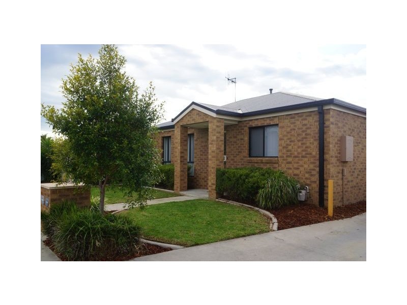 1 & 2/33 McDonald Street, Shepparton VIC 3630