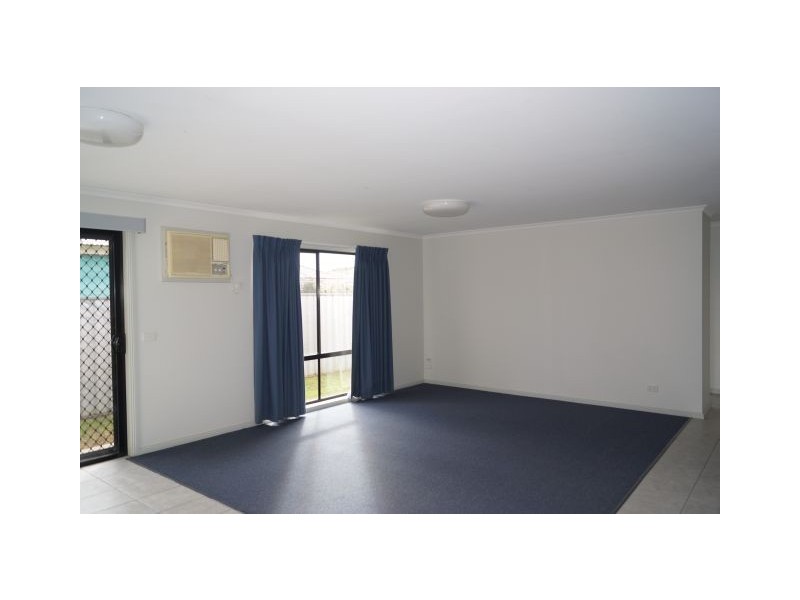 1 & 2/33 McDonald Street, Shepparton VIC 3630