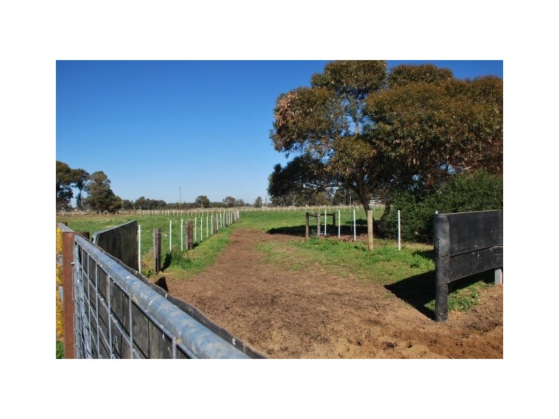 2190 Curr Road, Tongala VIC 3621