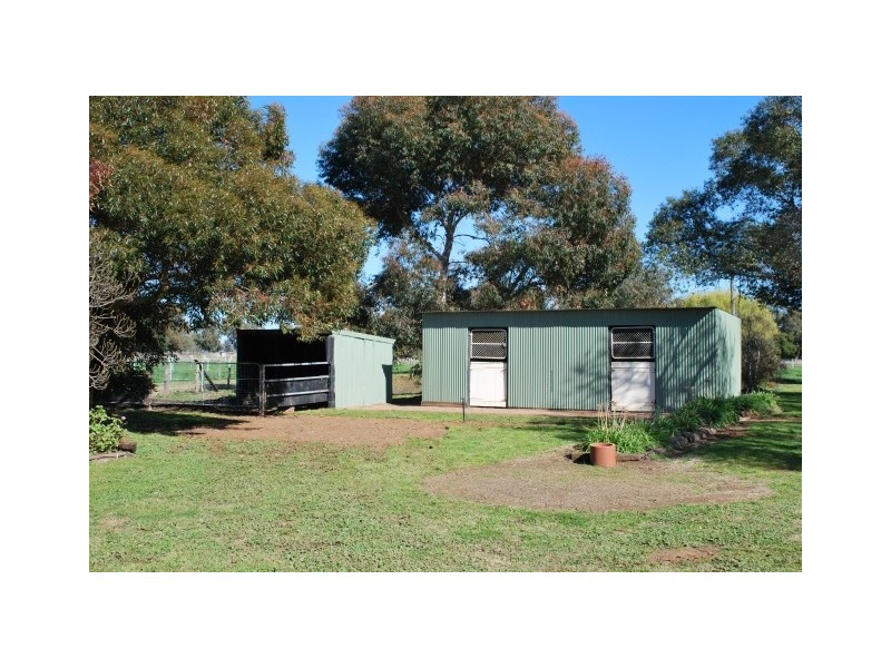 2190 Curr Road, Tongala VIC 3621