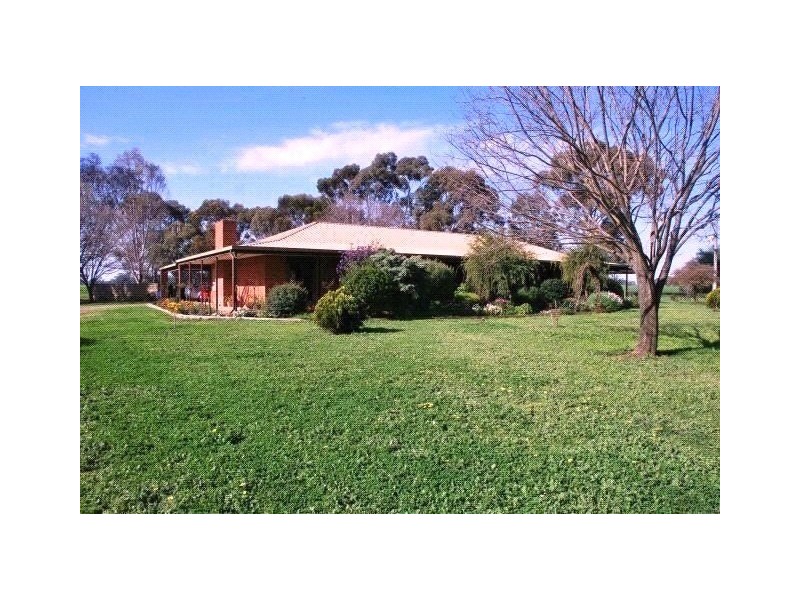 548 Wunghnu Road, Drumanure VIC 3636