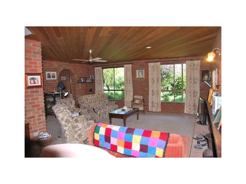 548 Wunghnu Road, Drumanure VIC 3636