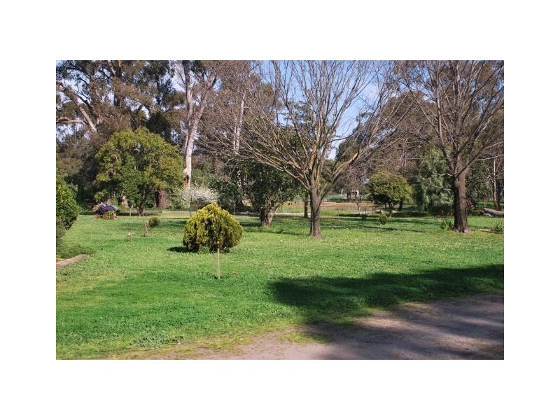 548 Wunghnu Road, Drumanure VIC 3636