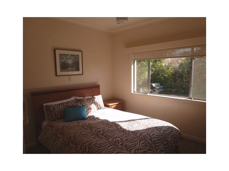 4 Dunkirk Avenue, Shepparton VIC 3630