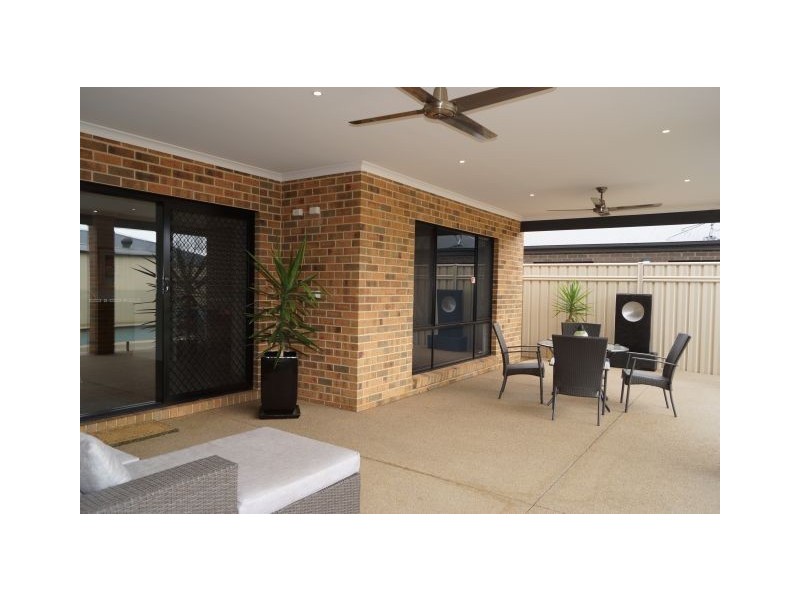 6 Wanderers Lane, Kialla VIC 3631