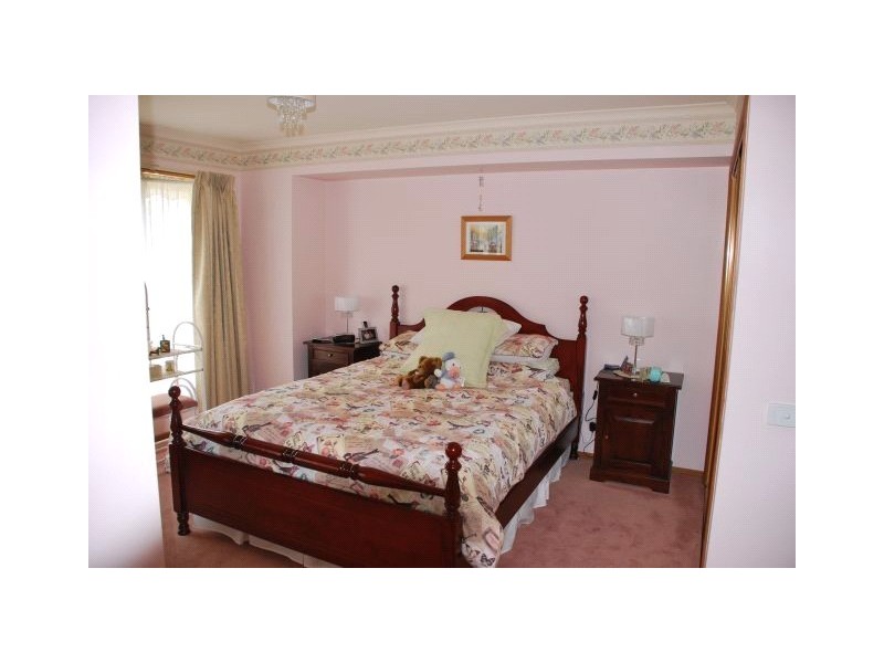 7 Polwarth Place, Shepparton VIC 3630