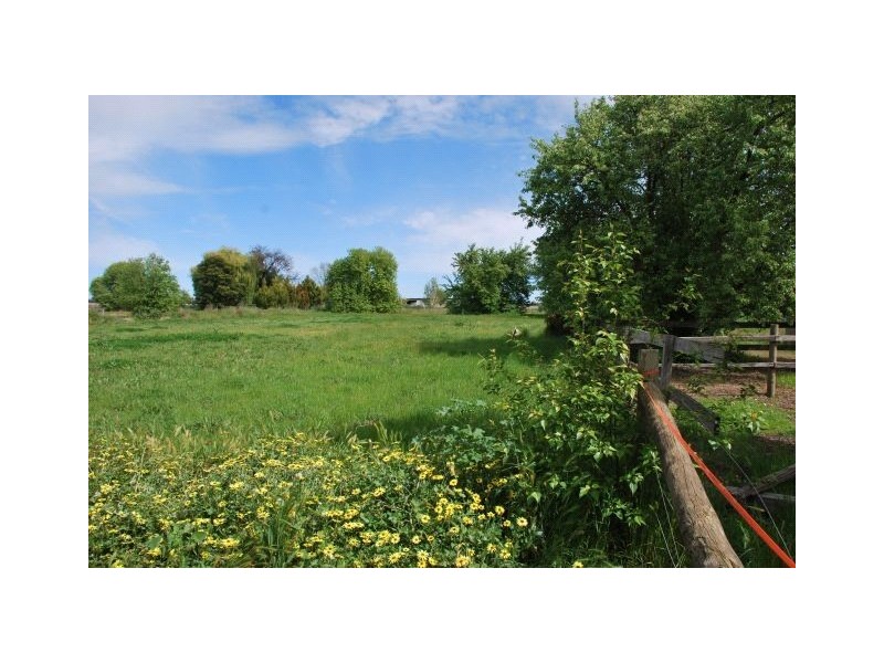 187 Boundary Road, Shepparton East VIC 3631