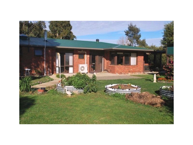 235 Sampson Road, Numurkah VIC 3636