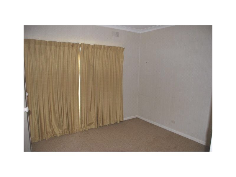 87 Sutcliffe Street, Shepparton VIC 3630