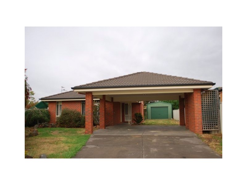 4 Dowson Place, Mooroopna VIC 3629