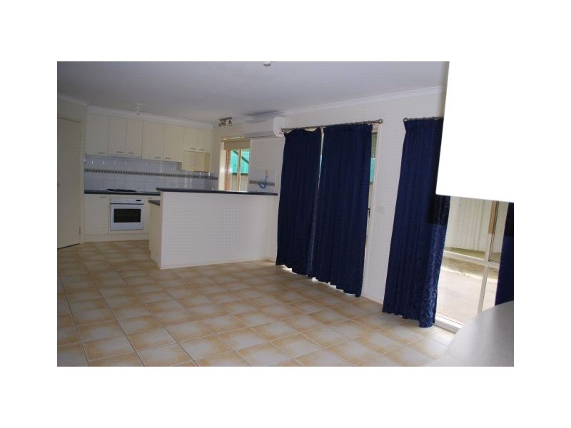 4 Dowson Place, Mooroopna VIC 3629