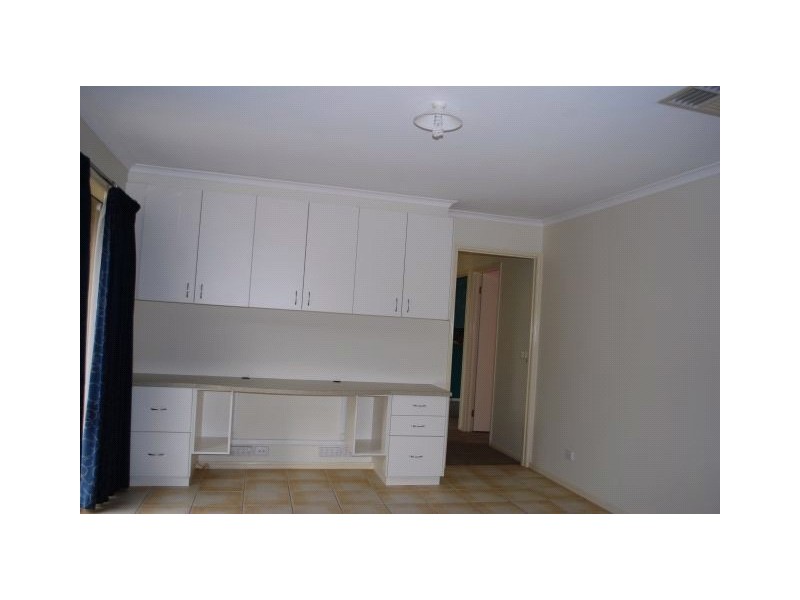 4 Dowson Place, Mooroopna VIC 3629