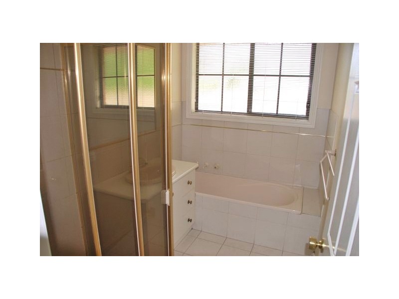 4 Macintosh Street, Shepparton VIC 3630