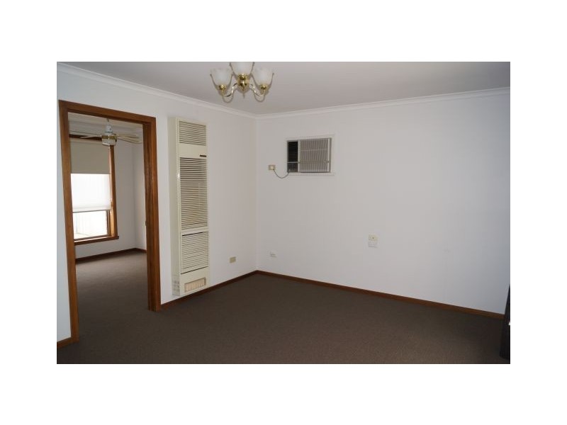 2/26 Maude Street, Shepparton VIC 3630