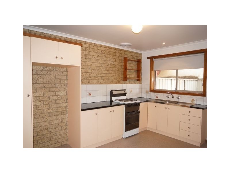 2/26 Maude Street, Shepparton VIC 3630