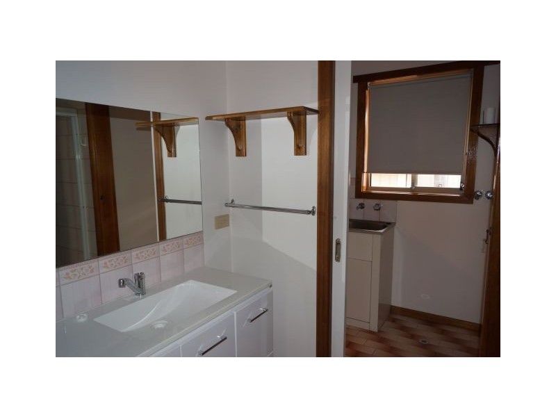 2/26 Maude Street, Shepparton VIC 3630