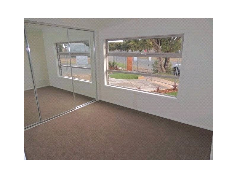 2/1 Baker Street, Shepparton VIC 3630