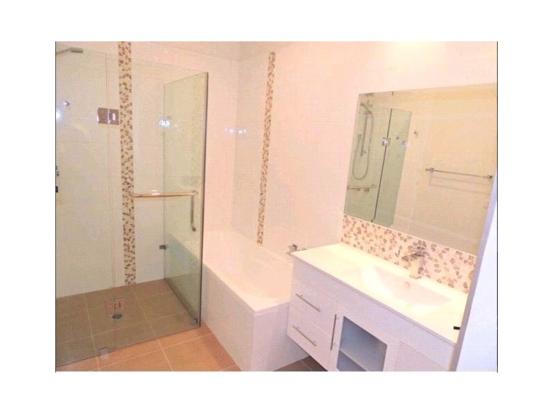 4/1 Baker Street, Shepparton VIC 3630