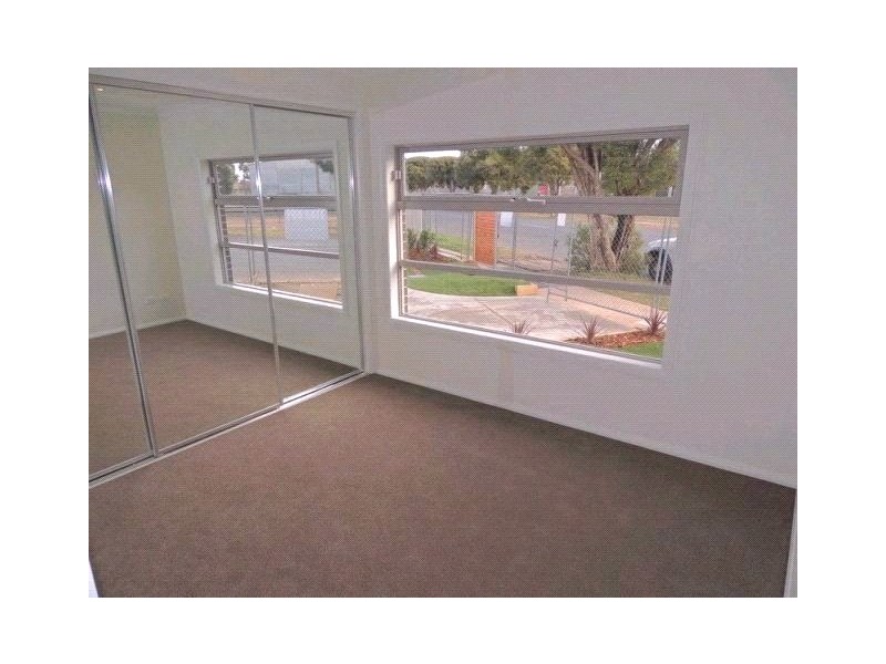 4/1 Baker Street, Shepparton VIC 3630