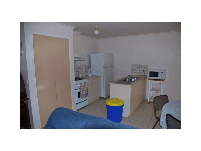 9/6 Helmer Street, Mooroopna VIC 3629