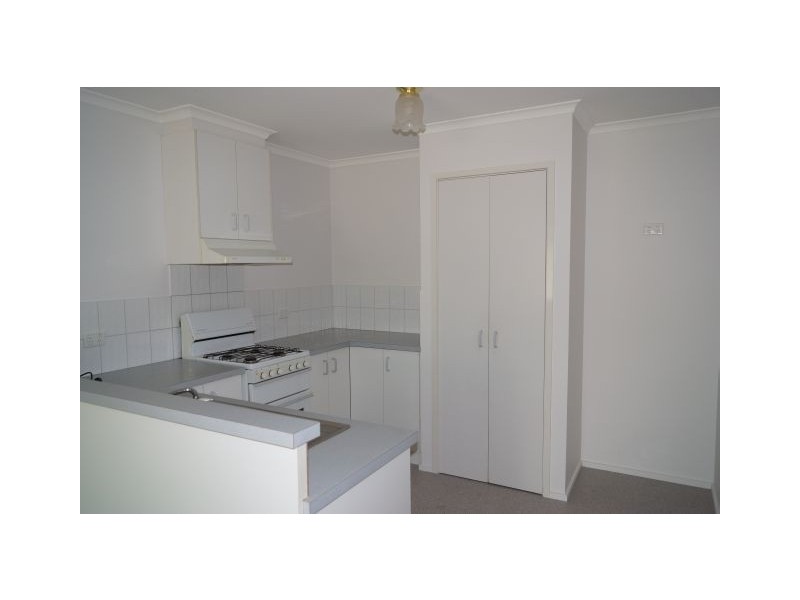 2/1-5 Homewood Drive, Mooroopna VIC 3629