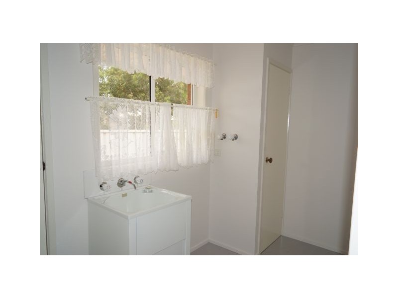 2/1-5 Homewood Drive, Mooroopna VIC 3629