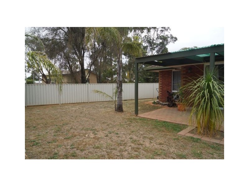 2/1-5 Homewood Drive, Mooroopna VIC 3629