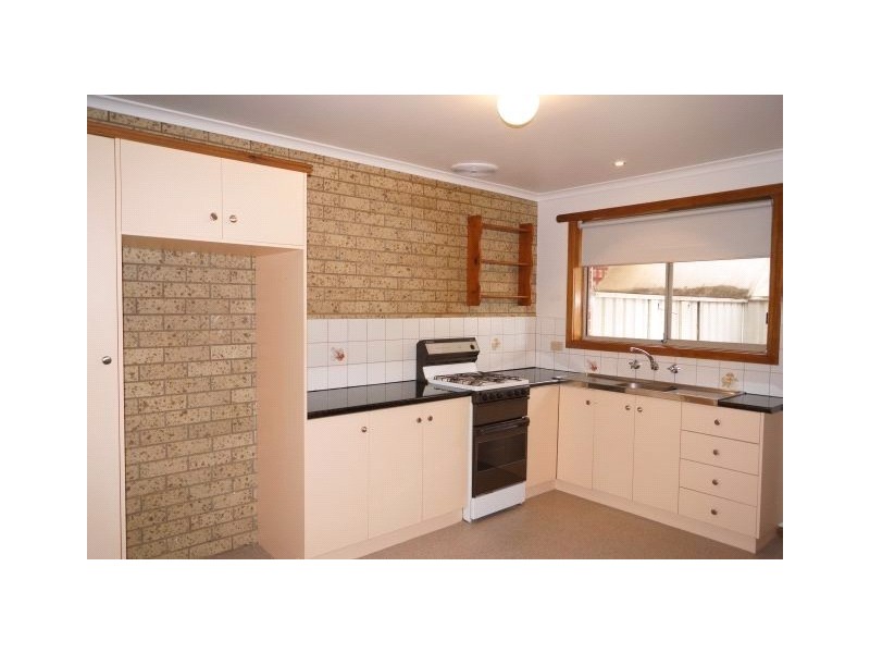 2/26 Maude Street, Shepparton VIC 3630