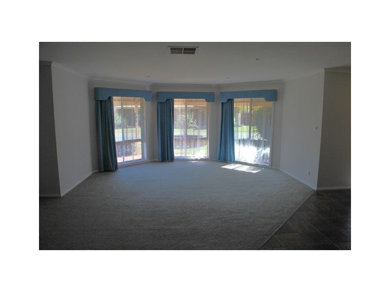 13 Buffalo Court, Kialla VIC 3631