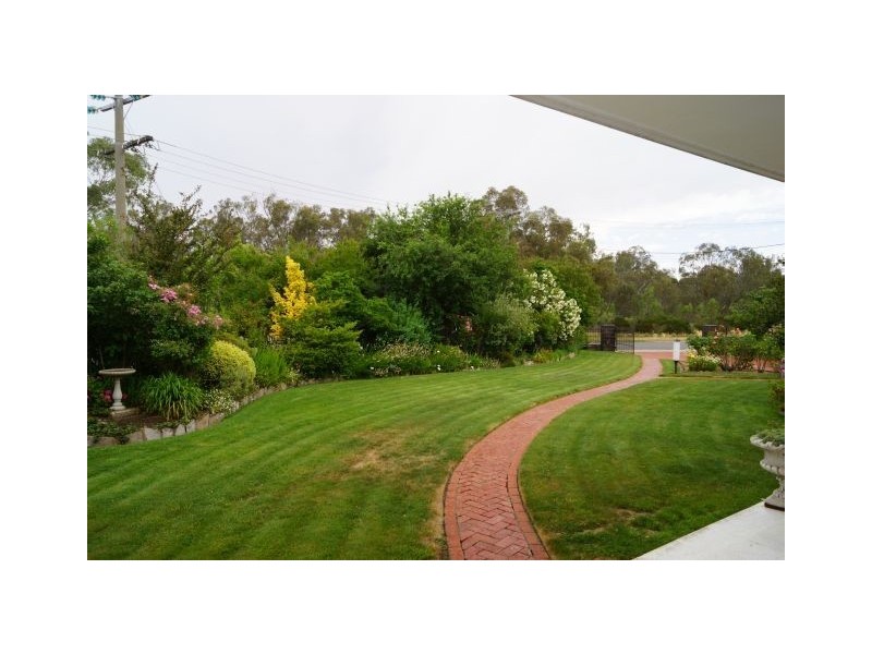 55 Lincoln Drive, Shepparton VIC 3630