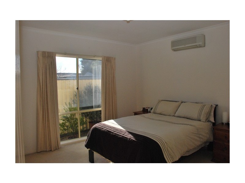 6/4 Ross Allan Drive, Shepparton VIC 3630