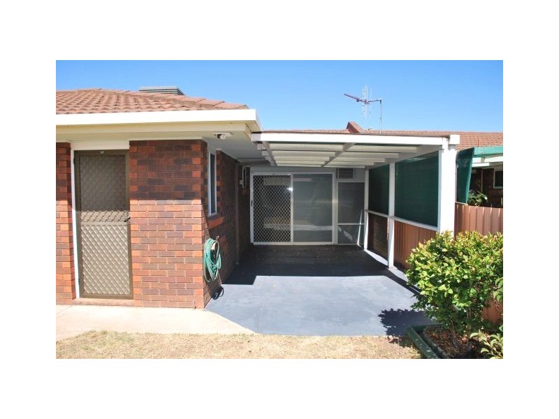 2/82 Saxton Street, Numurkah VIC 3636