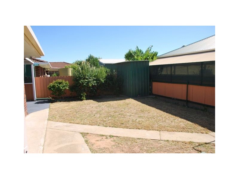 2/82 Saxton Street, Numurkah VIC 3636