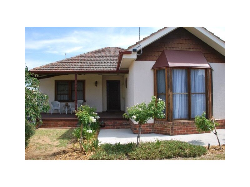 8 Victoria Street, Shepparton VIC 3630