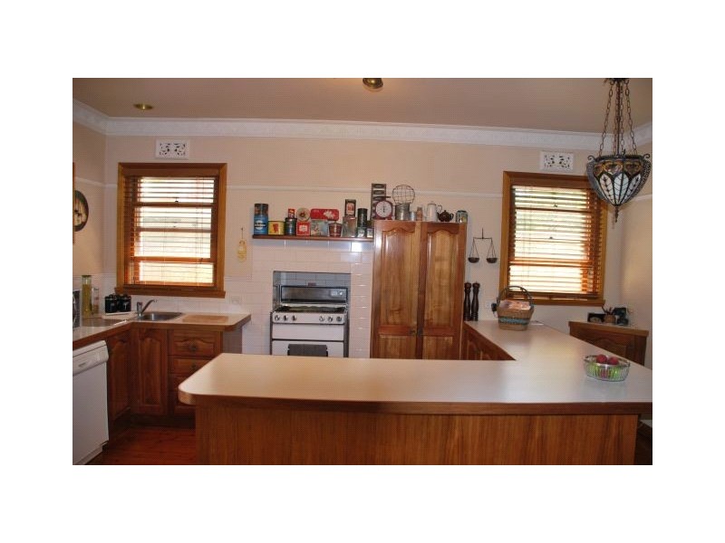 8 Victoria Street, Shepparton VIC 3630