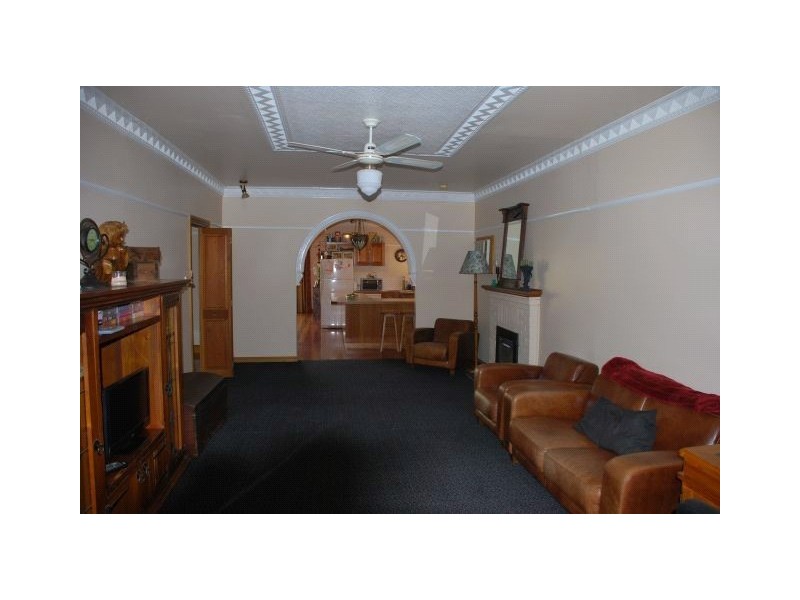 8 Victoria Street, Shepparton VIC 3630