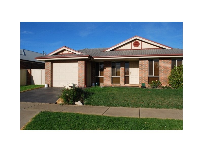 2 Musgrove Drive, Mooroopna VIC 3629