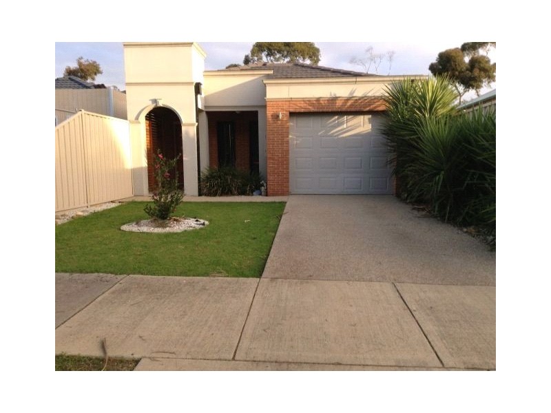 26 Glenlyon Ave, Shepparton VIC 3630