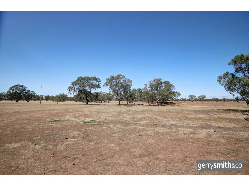 3753 Harrow – Clear Lake Road, Toolondo VIC 3401