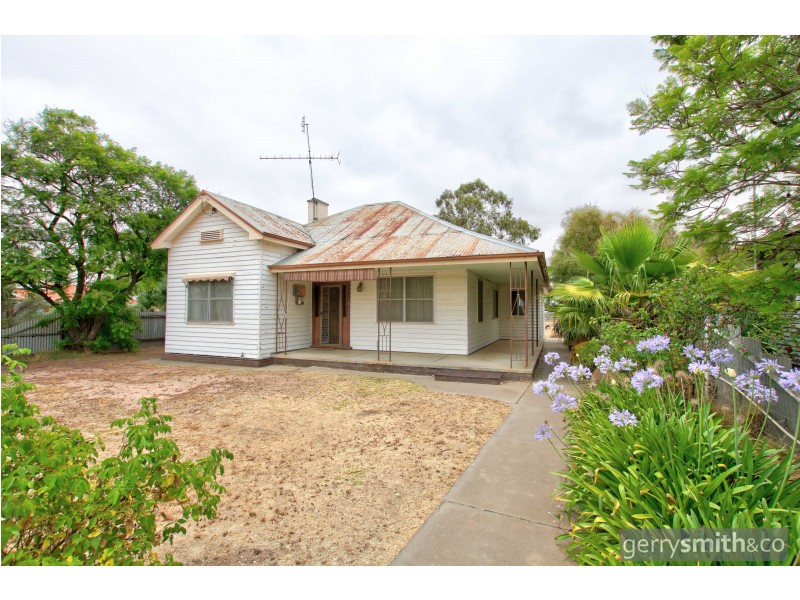 118 Anderson Street, Warracknabeal VIC 3393