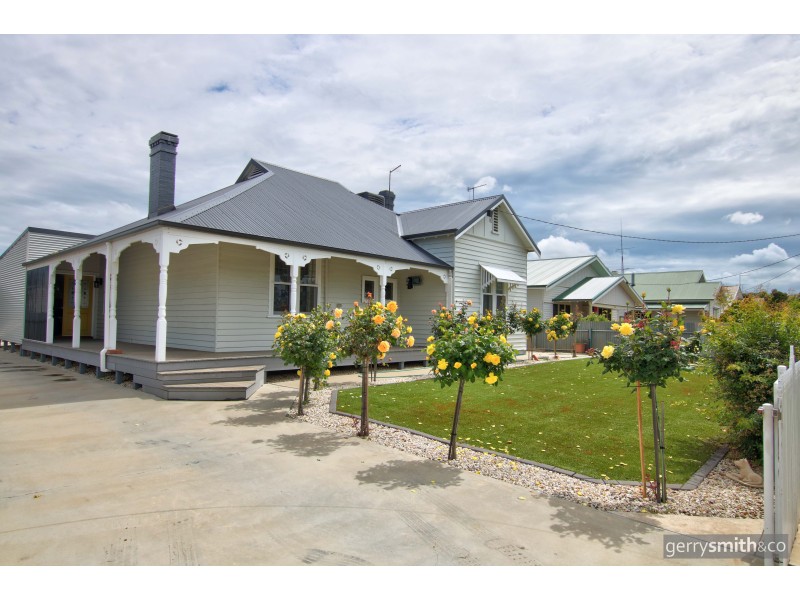 128 Main Street, Minyip VIC 3392