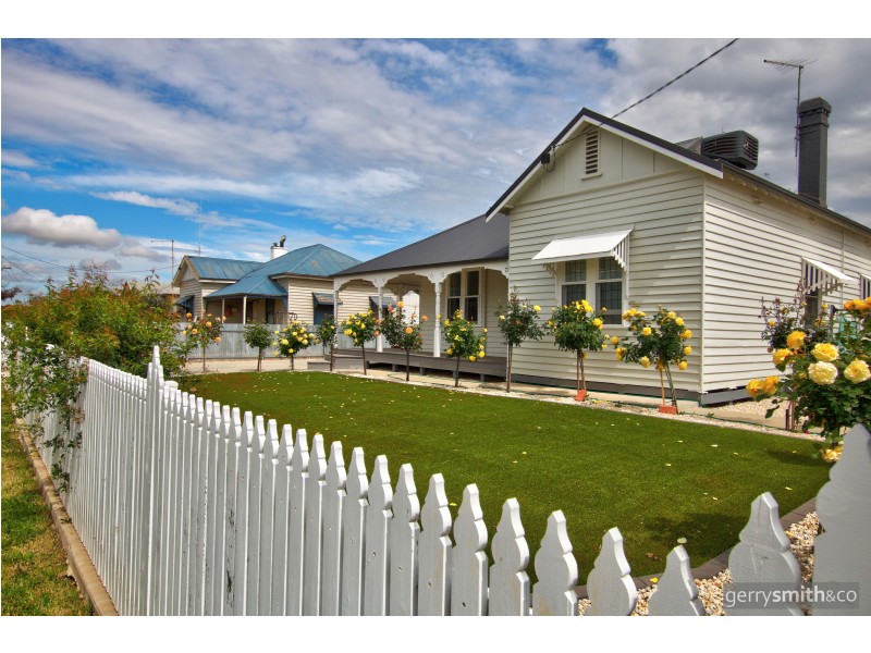 128 Main Street, Minyip VIC 3392