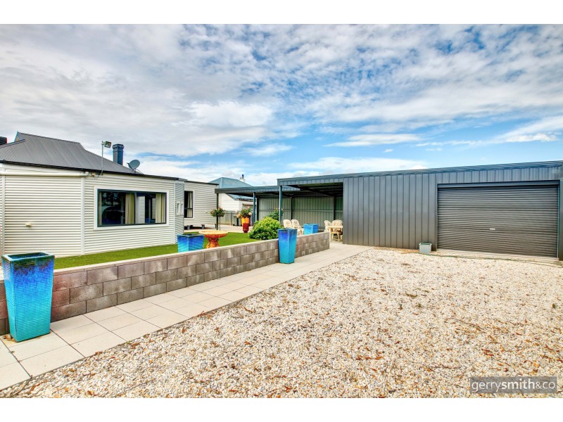 128 Main Street, Minyip VIC 3392
