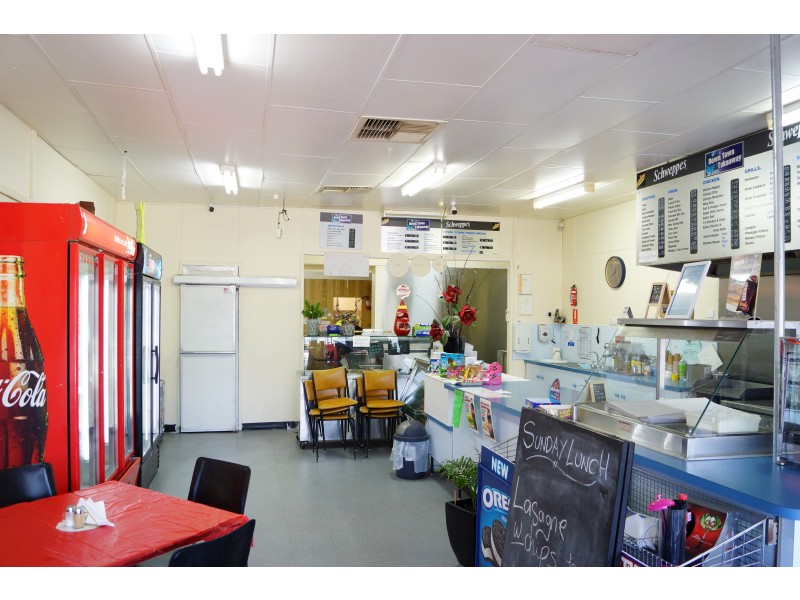 77 Scott Street, Warracknabeal VIC 3393