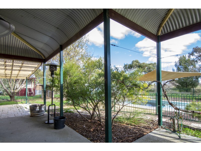 256 HORSHAM-LUBECK ROAD, Riverside VIC 3401