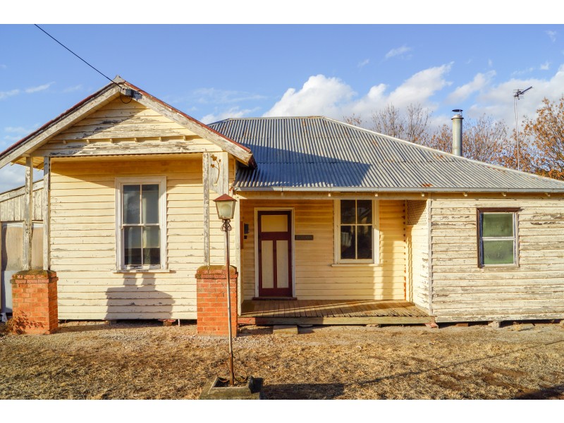 27 Miller Street, Pimpinio VIC 3401