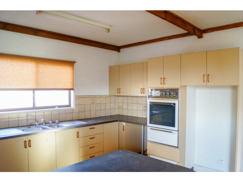 27 Miller Street, Pimpinio VIC 3401